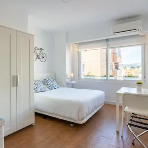 Lu&cia Malagueta 9 , Málaga España